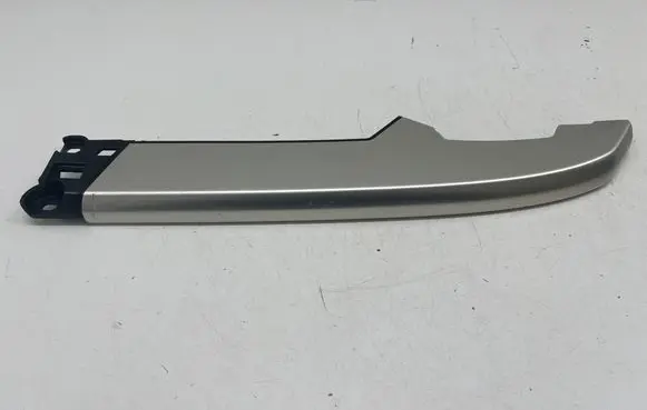 Land Rover Discovery 5 Panel trim HY32640E73BC HY32640E73