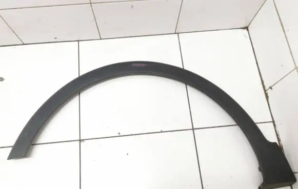 Front arch trim
