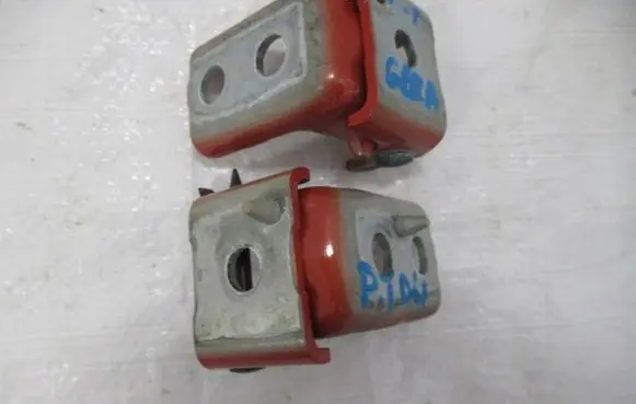 Citroen C3 Rear door hinge set 
