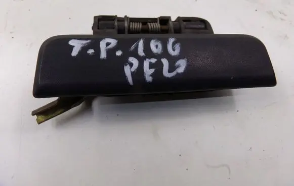 Peugeot 106 Rear door exterior handle
