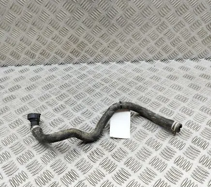 Volvo C40 Engine coolant pipe/hose 32138728