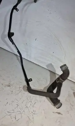 Mercedes-Benz Sprinter W906 Engine coolant pipe/hose A9068322215