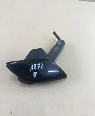 Opel Astra J Windshield washer spray nozzle 