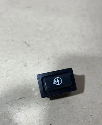 Steering wheel buttons/switches