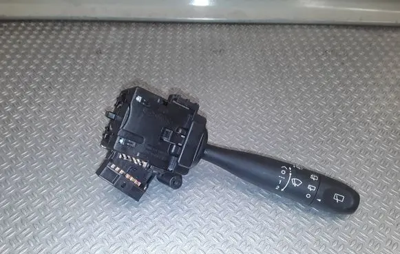 Hyundai i10 Wiper control stalk 202007962