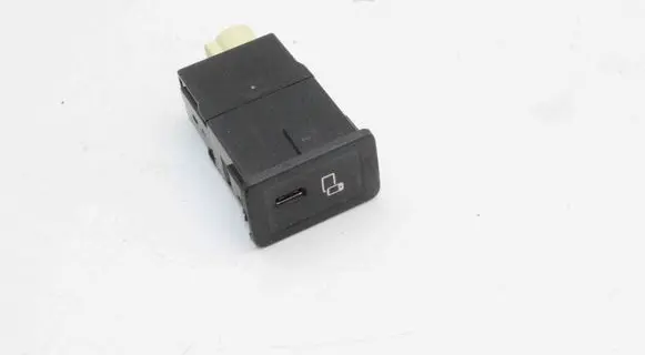 Mercedes-Benz EQB USB socket connector A2478206301