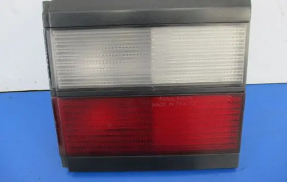 Volkswagen PASSAT B3 Rear/tail lights