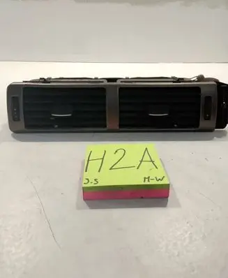 Audi A6 Allroad C5 Dash center air vent grill 4B1820951