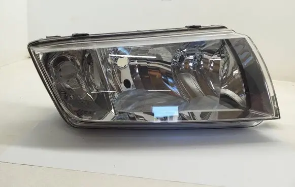 Skoda Fabia Mk1 (6Y) Headlight/headlamp 6Y2941016R 1LB24601820