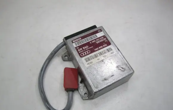 Audi A6 S6 C4 4A Airbag control unit/module 4A0959655 0285001036