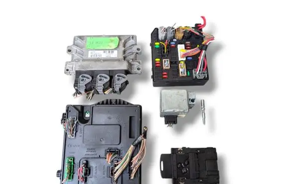 Renault Scenic III - Grand scenic III Engine ECU kit and lock set S180078106A 237100745R