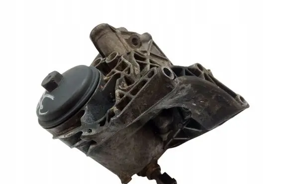Audi A8 S8 D3 4E Oil filter mounting bracket 077115401S