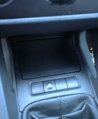 Volkswagen Golf V Ashtray (front) 