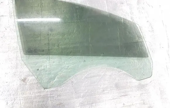 Ford Fusion II Front door window glass four-door DS73F21410A 43R004530