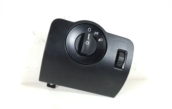 Ford Mustang V Light switch AR33-13D168-AC