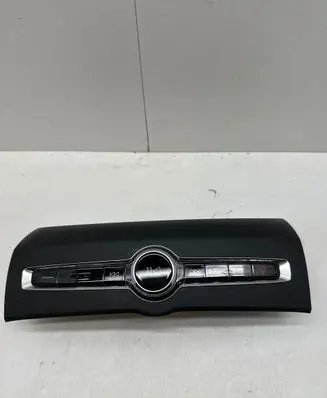 Volvo XC60 Head unit multimedia control 31398845 20W333 T20330088302