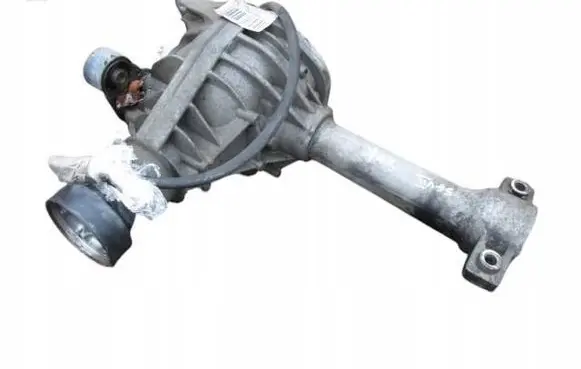 Jeep Cherokee III KJ Front differential 
