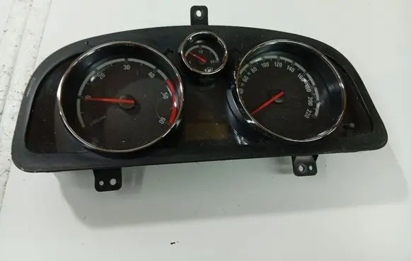 Opel Antara Speedometer (instrument cluster) 96673661