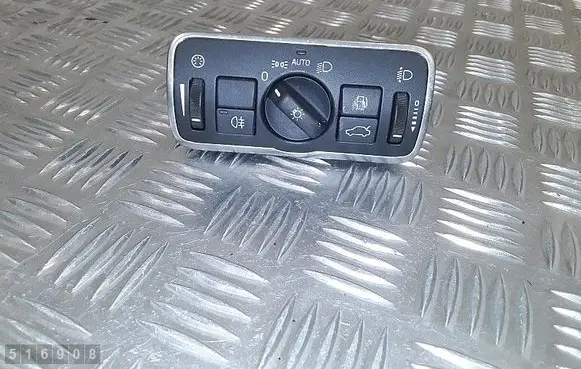 Volvo V60 Light switch 30739456
