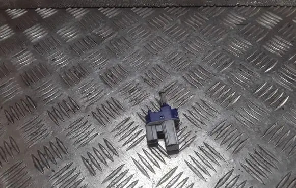 Clutch pedal sensor