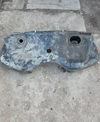 BMW 7 E38 Fuel tank 
