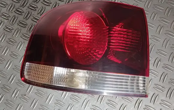 Volkswagen Touareg I Rear/tail lights