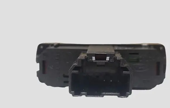 Ford Mondeo MK IV Hazard light switch 6M2T13A350AA