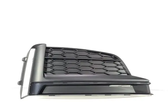 Audi A5 Front bumper lower grill 8W8807682