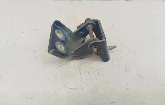 Peugeot Expert Front door lower hinge 