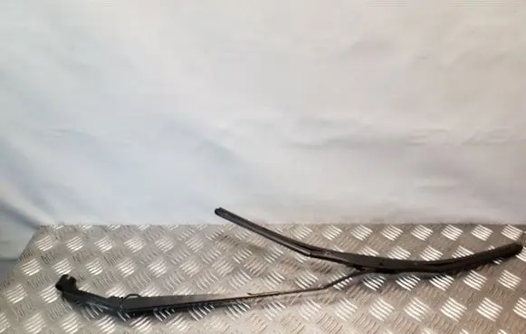 Mitsubishi ASX Front wiper blade arm