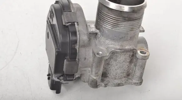Ford Focus Electric throttle body valve JN1Q-AC