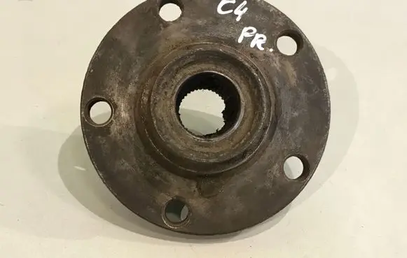 Audi A6 S6 C4 4A Hub lock 