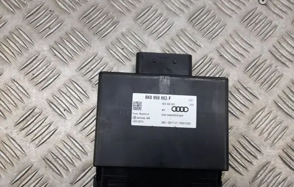 Audi A6 S6 C7 4G Voltage converter/converter module 8K0959663F