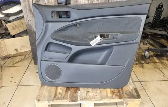 Ford Kuga I Front door card panel trim 7M51R23942