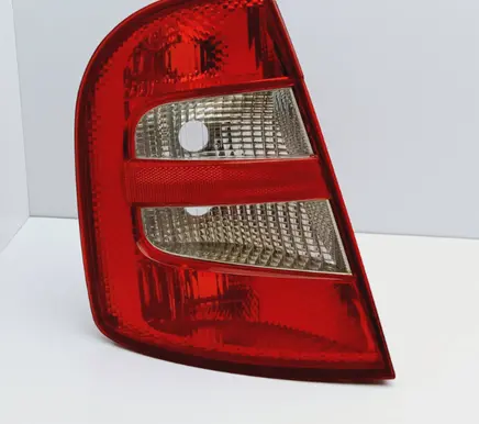 Skoda Fabia Mk1 (6Y) Rear/tail lights 6Y6945095B