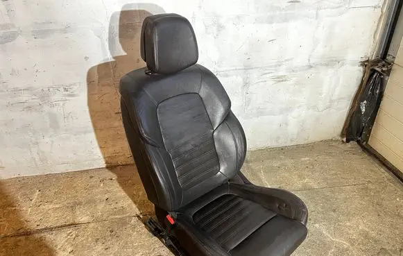 Renault Espace V (RFC) Front driver seat 