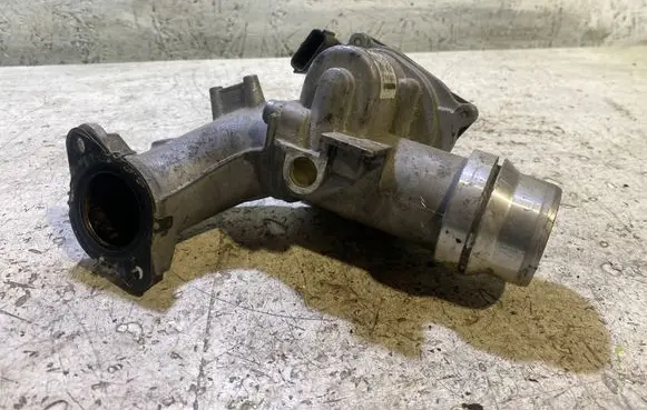 Renault Megane III Throttle valve 8200614985 182912601 9867190088