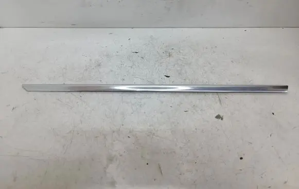 Peugeot 508 Rear side glass trim 