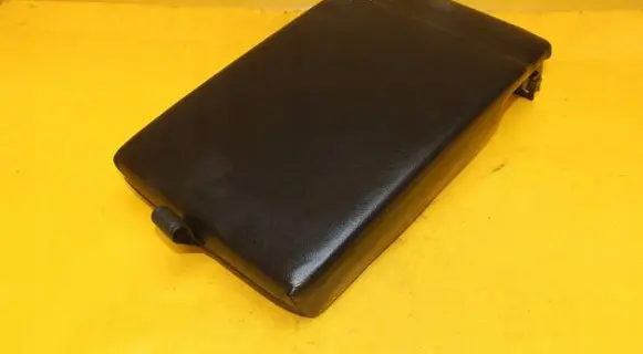 Jaguar XF X260 Rear seat armrest 