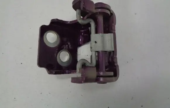Citroen C3 Picasso Rear door lower hinge