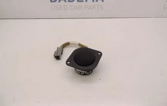 Volvo C70 High frequency speaker in the rear doors 30679339