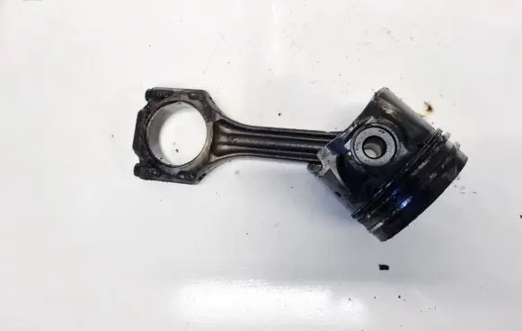 Volkswagen Transporter - Caravelle T4 Piston with connecting rod
