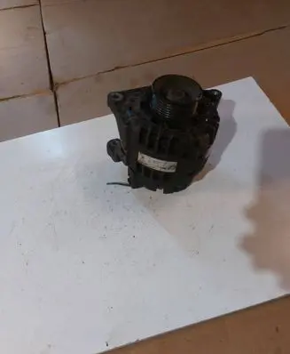 Audi A8 S8 D2 4D Generator/alternator