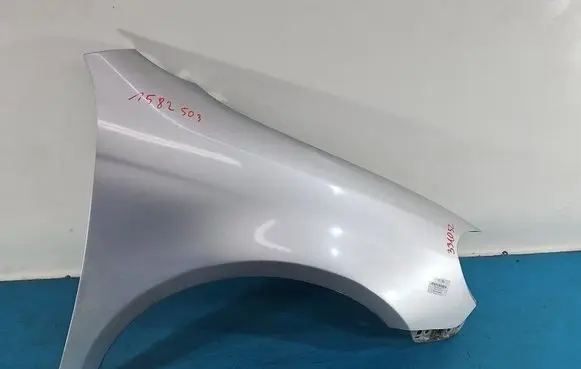 Volkswagen Golf VI Fender IMPRK1582503