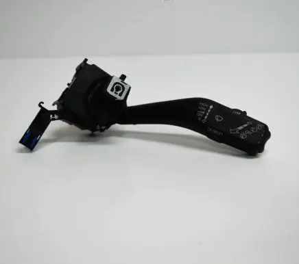 Volkswagen Golf VI Indicator stalk 1K0953519J
