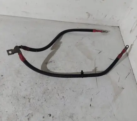 BMW 5 E60 E61 Positive cable (battery)