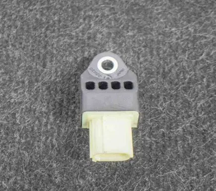Lexus IS III XE30 Airbag deployment crash/impact sensor 8983112040