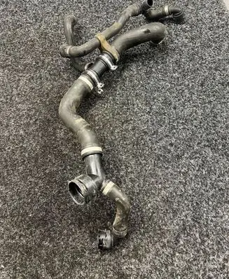 Mercedes-Benz C AMG W205 Engine coolant pipe/hose A1905002900