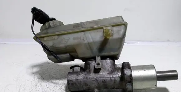 Volkswagen Sharan Master brake cylinder 7M1611303
