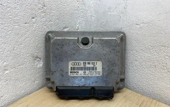 Audi A4 S4 B5 8D Engine control unit/module 038906018S 28SA3665 0281001721